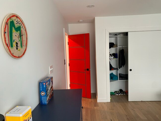 Building Photo - 4214 50th St NW