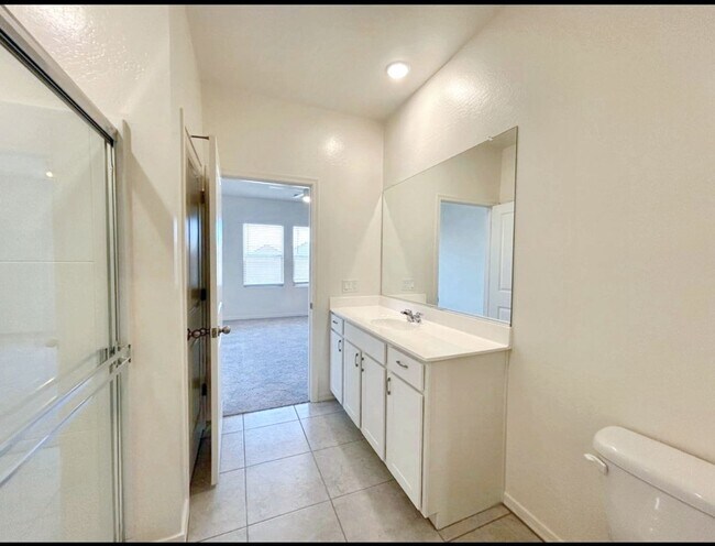 Building Photo - 4 BR, 3 bath, Beautiful Maricopa home in p...