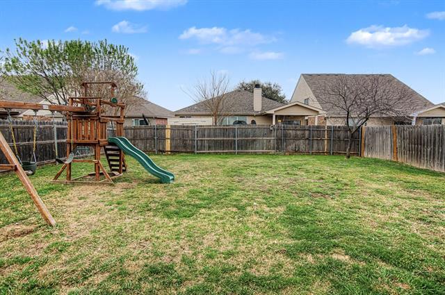 Building Photo - 5016 Meridian Ln