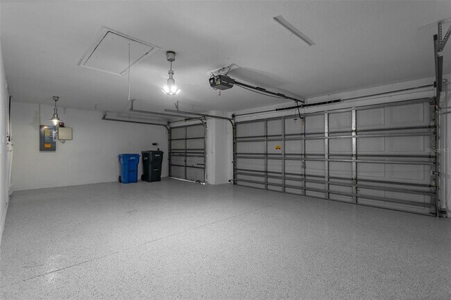 Building Photo - 18120 Palm Breeze Dr