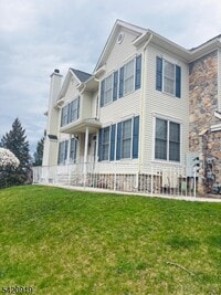 Building Photo - 34 Winding Way