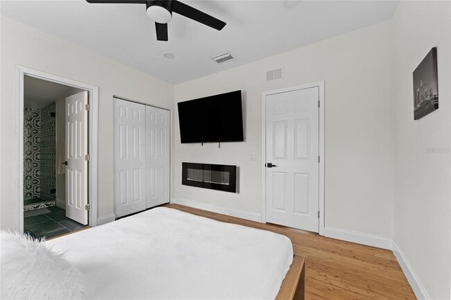 Building Photo - 680 25th Ave S