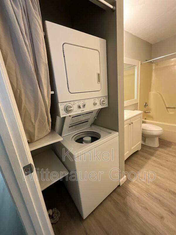 Building Photo - 164 Eagle Ridge