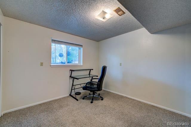 Building Photo - 4095 London Ln
