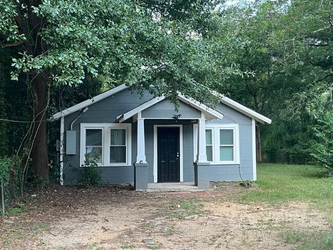 Primary Photo - Apartment Home for Rent in Montgomery
