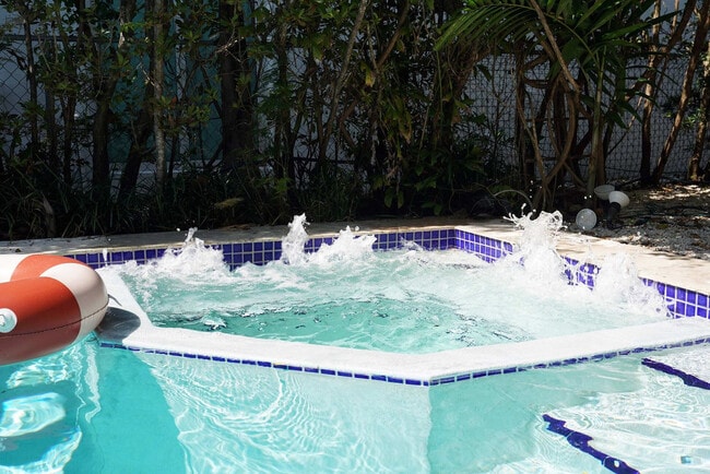 Building Photo - 1884 SW 17th St