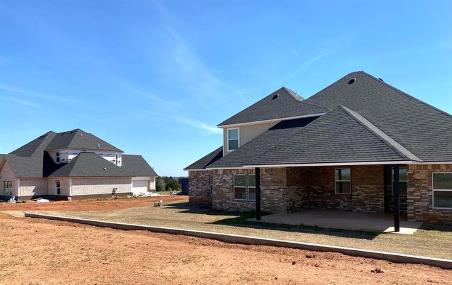 Building Photo - 4705 Whitetail Cir