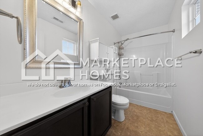 Building Photo - 4516 Ledge Ct