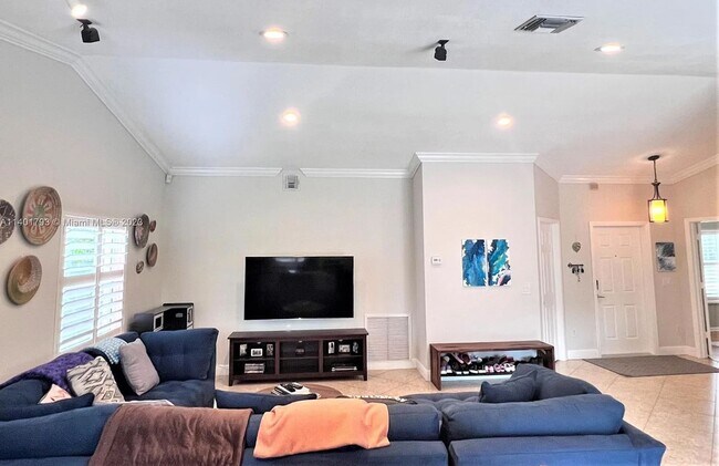 Building Photo - 1464 SW 97th Way