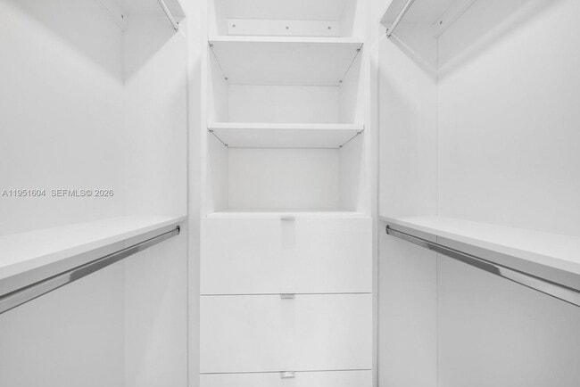 Building Photo - 2045 SW 125th Ct