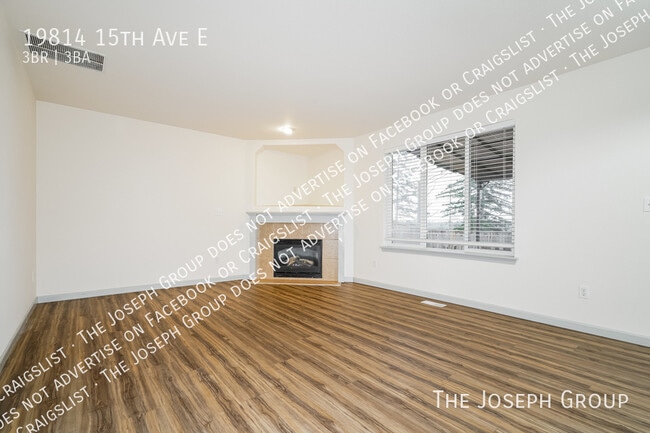 Building Photo - 19814 15th Avenue E