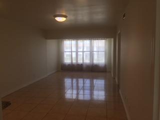 Building Photo - 9851 Sandalfoot Blvd