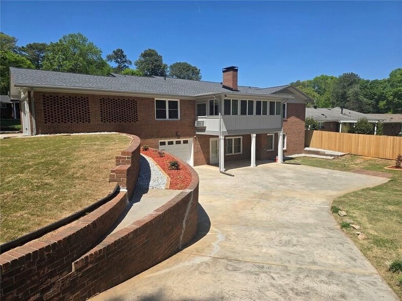 Building Photo - 3420 Northside Dr