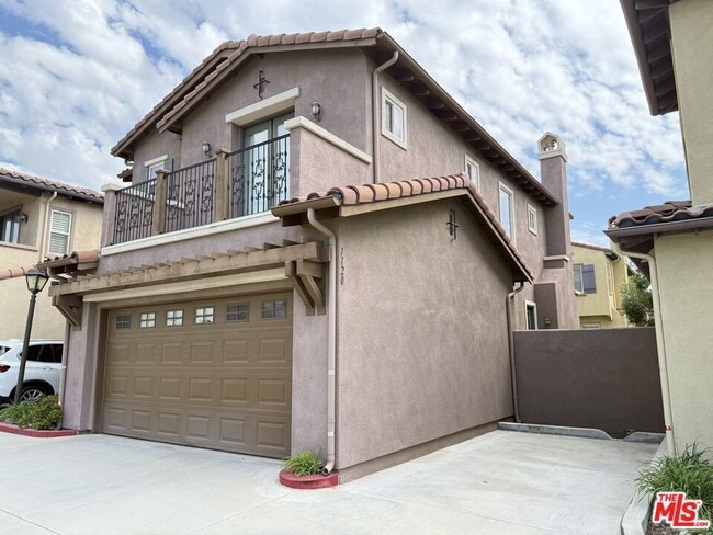 Building Photo - 1120 Columbia Trl