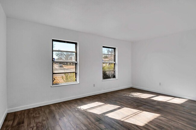 Building Photo - 5311 Tennyson Dr