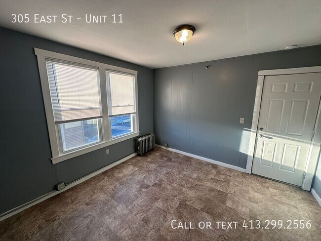 Building Photo - 305 East St