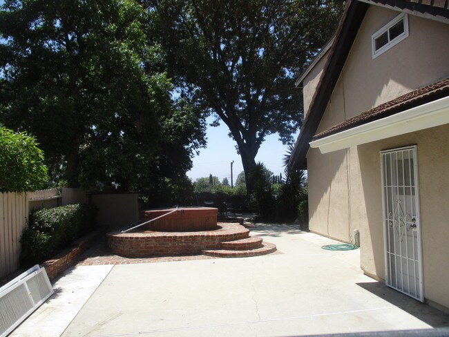 Building Photo - 18216 Index St