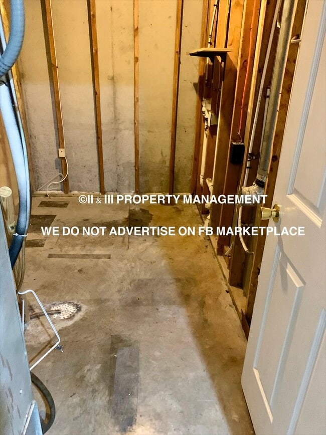 Building Photo - 5110 Hardy Ct