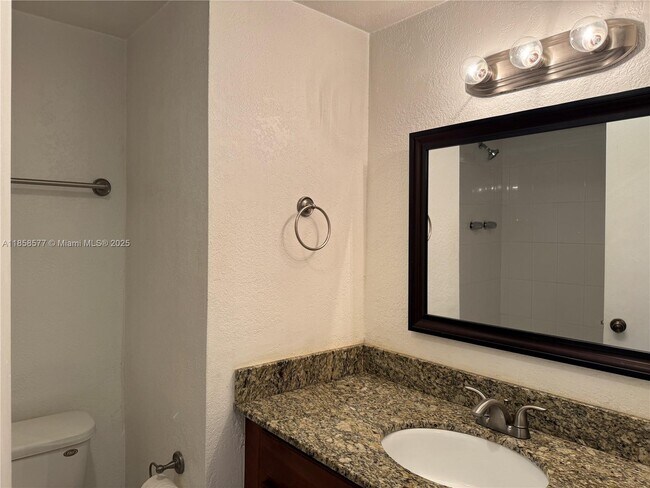 Building Photo - 9143 SW 77th Ave