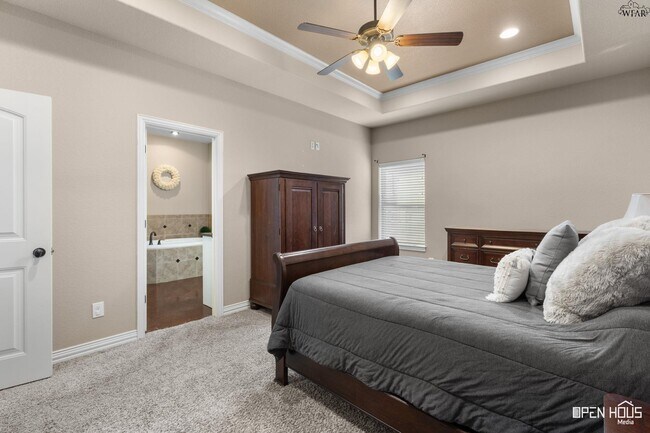 Building Photo - 7 Freedom Cir