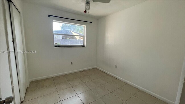 Building Photo - 301 N 67th Ave