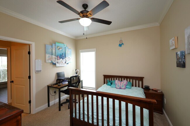 Building Photo - 3905 Crusader Ct
