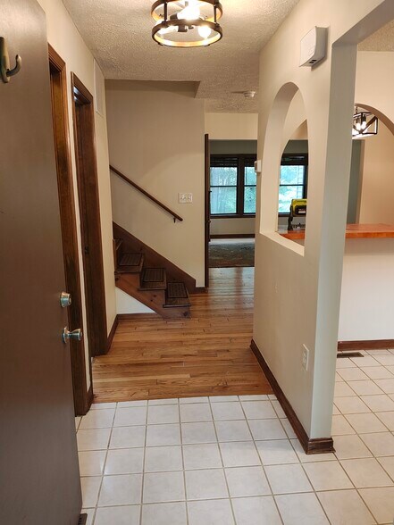 Building Photo - 23352 Black Oak Ct