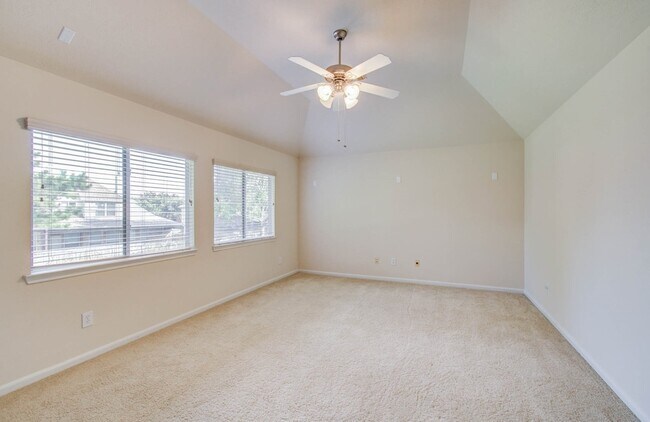 Building Photo - 5122 Raven Forest Ln