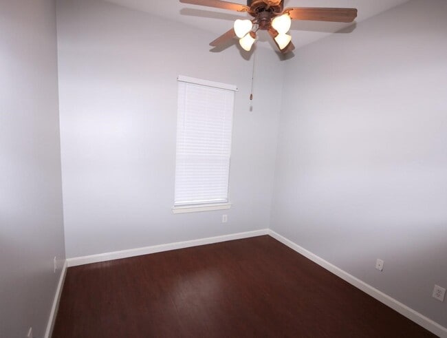 Building Photo - 28238 Daystrom Ln