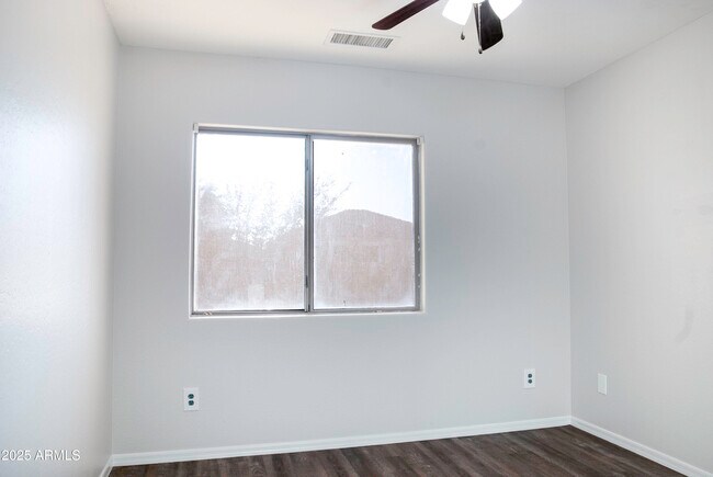 Building Photo - 42275 W Calle St