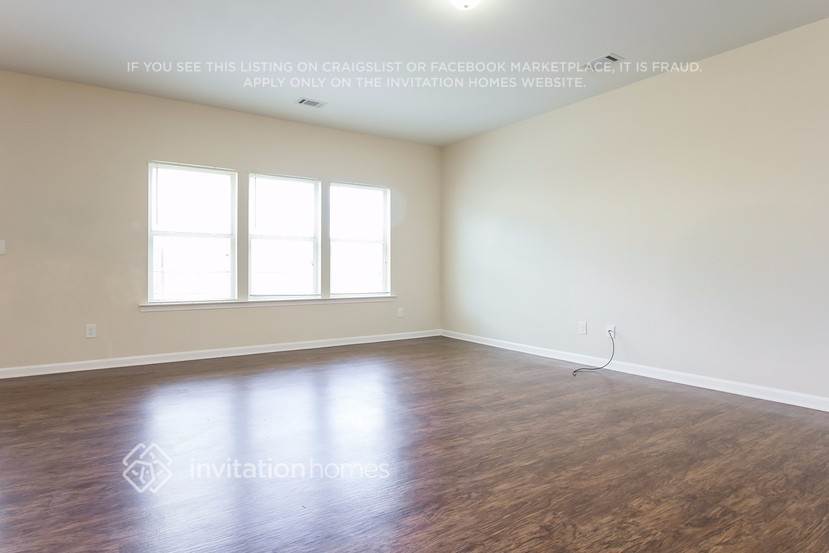 Building Photo - 2146 Villa Spg Ter