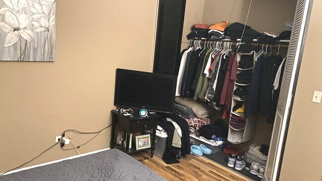 Building Photo - 322 Inverrary Ln