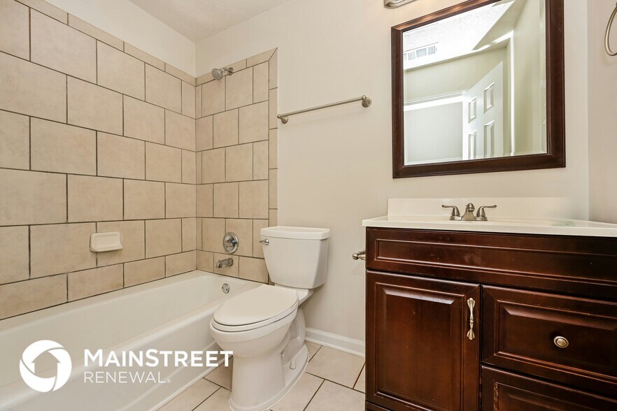 Building Photo - 25 Willow Tree Terrace