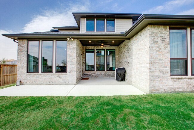 Building Photo - 3036 Cirrus Heights Ct