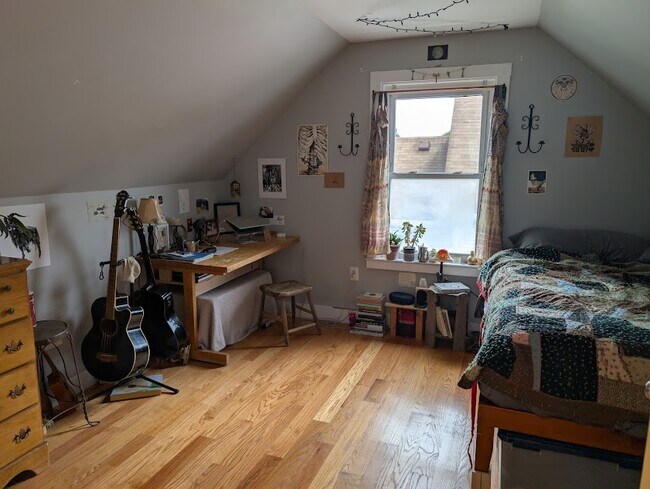 Building Photo - 11 Kearney St