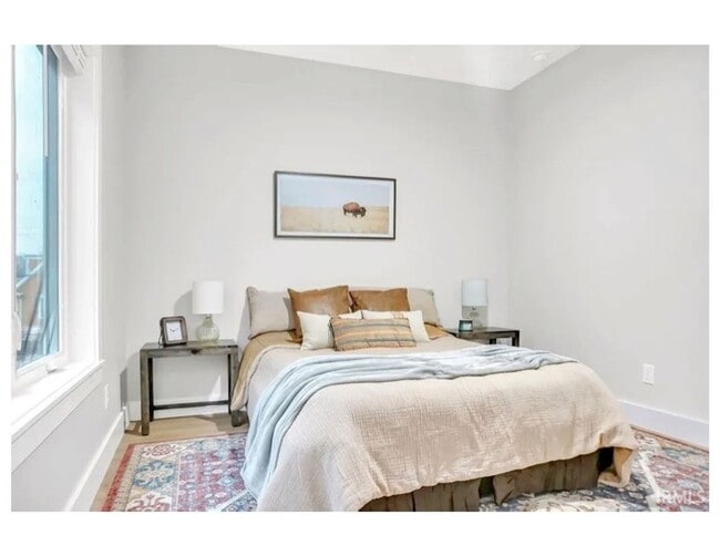 Building Photo - 111 S Jefferson St