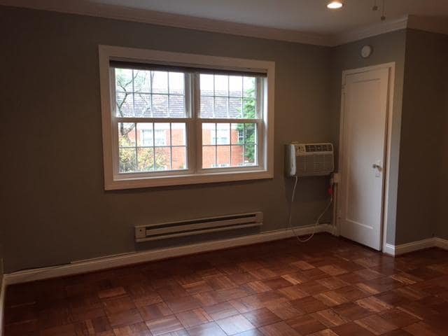 Building Photo - 3250 Martha Custis Dr