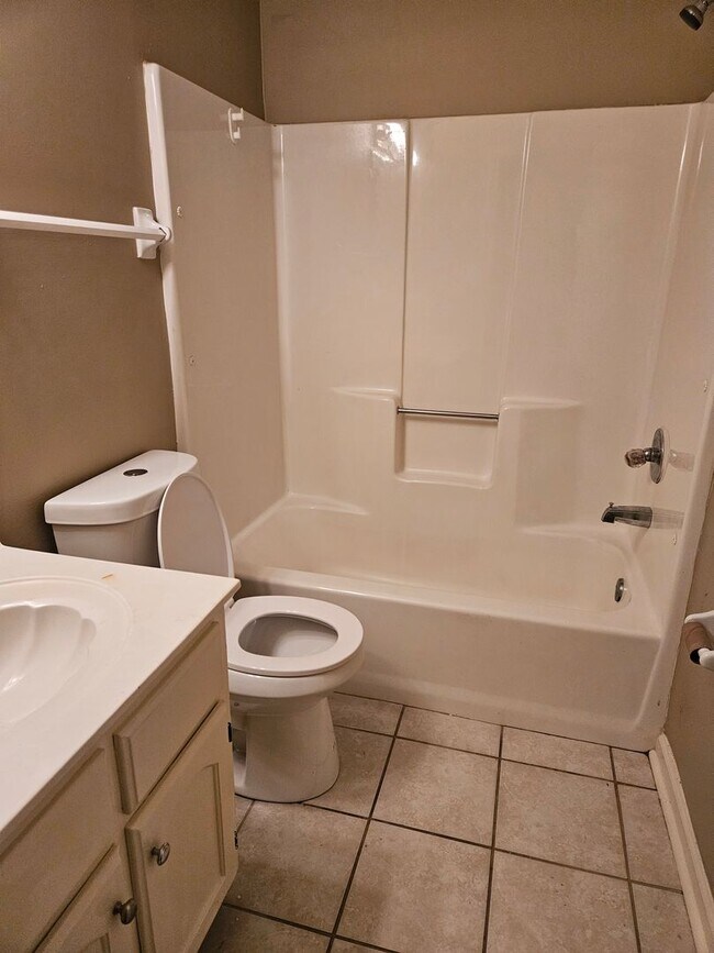 Building Photo - Great Home For Rent!!! Available now!