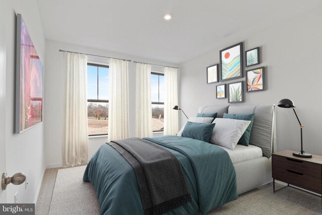 Building Photo - 20935 Bluebird Sq