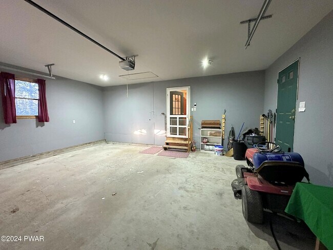 Building Photo - 109 Mountain Laurel Ln