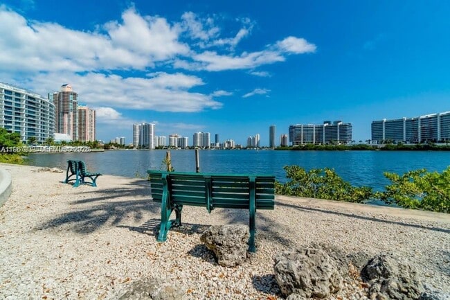 Building Photo - 3145 NE 184th St