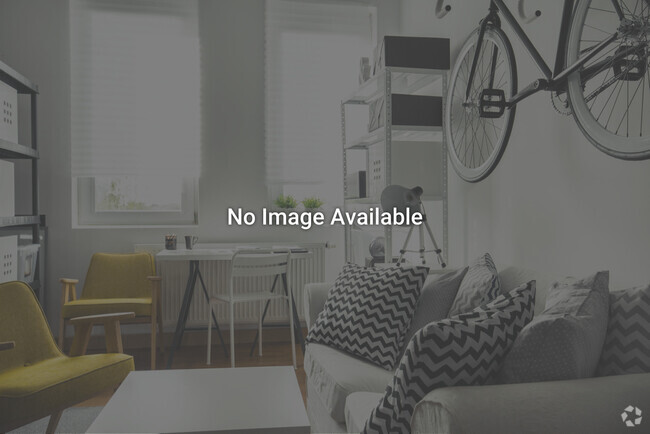 Building Photo - 12633 Larchmere Blvd