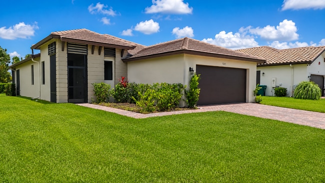 Building Photo - 5245 Marano Dr