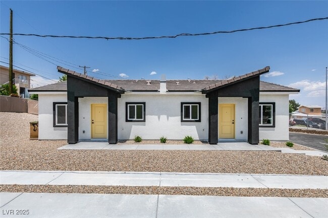 Building Photo - 367 N 16th St