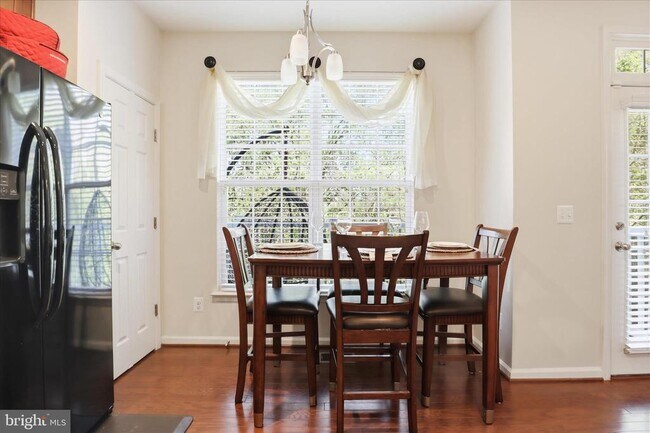 Building Photo - 45758 Winding Branch Terrace