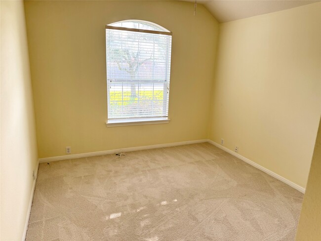 Building Photo - 2607 Sun Cove Ln