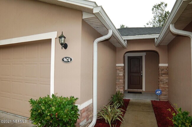Building Photo - 9674 Wexford Chase Rd