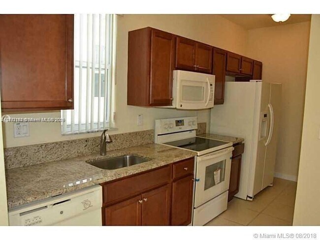 Building Photo - 9203 SW 170th Ct