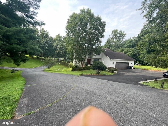Building Photo - 3137 Trenholm Dr