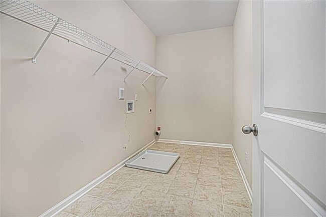 Building Photo - 4710 Wagon Trail